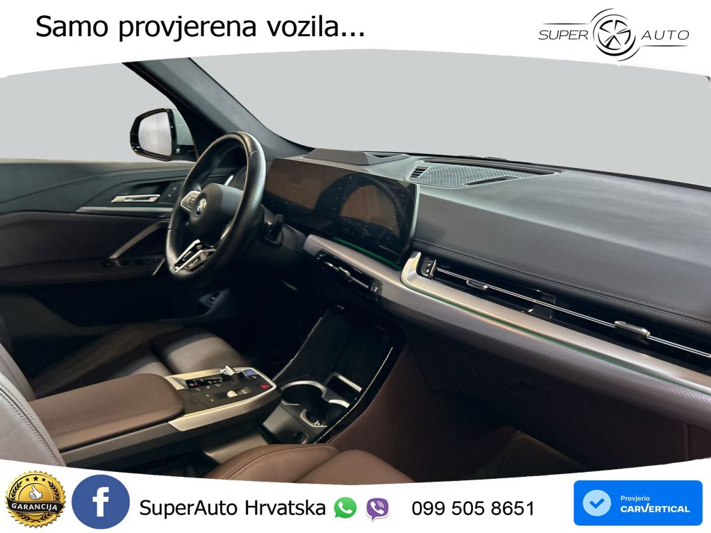 BMW iX1 68 kWh (313 KS) xDrive30