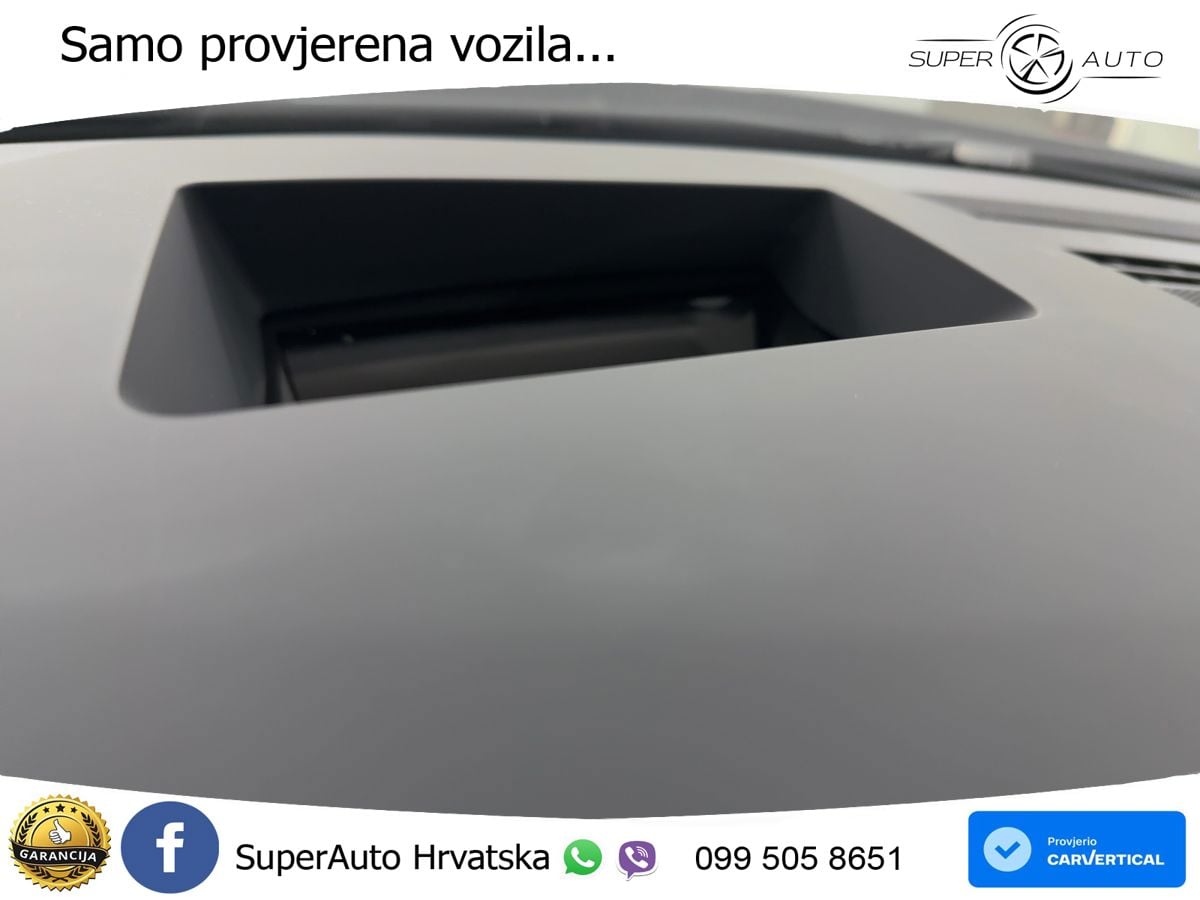 Škoda Octavia Combi RS 2.0 TSI (265 KS) DSG LED+GR SJED+ACC