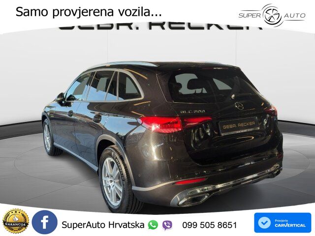 Mercedes GLC 200 (204 KS) 4MATIC 9G-TRONIC Avantgarde LED+GR SJED+ACC