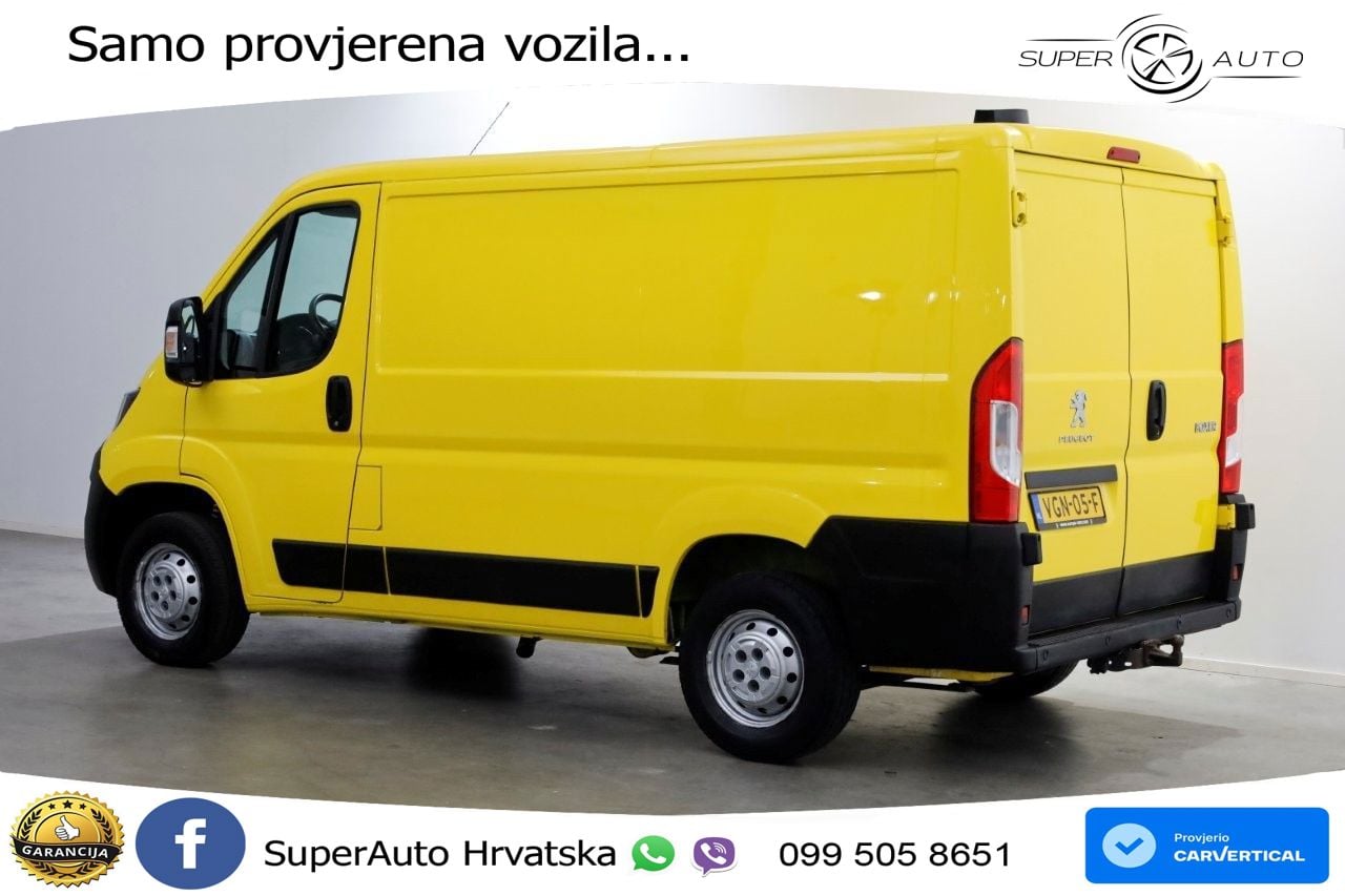 Peugeot Boxer 330 2.2 BlueHDi 140pk L1H1 Premium Airco/S 140 KS