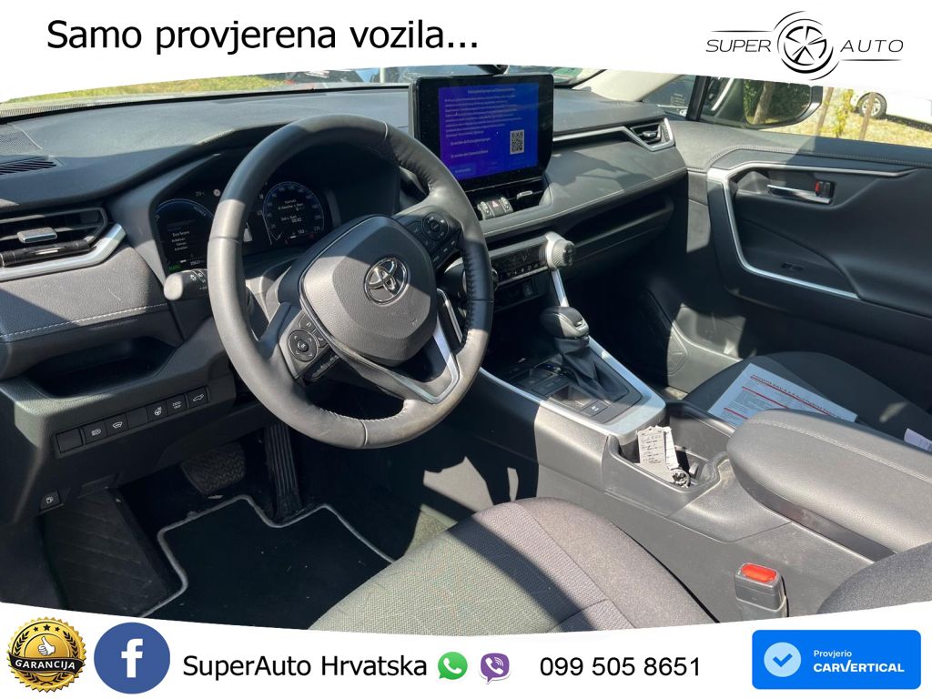 Toyota RAV4 2.5 (218 KS) Hybrid eCVT Team D LED+GR SJED+ACC