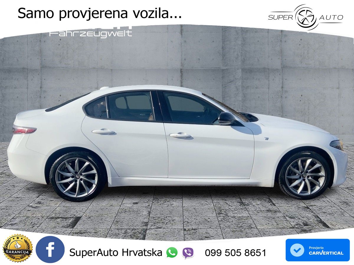 Alfa Romeo Giulia 2.0 Turbo (280 KS) Q4 Automatic LED+GR SJED+ACC