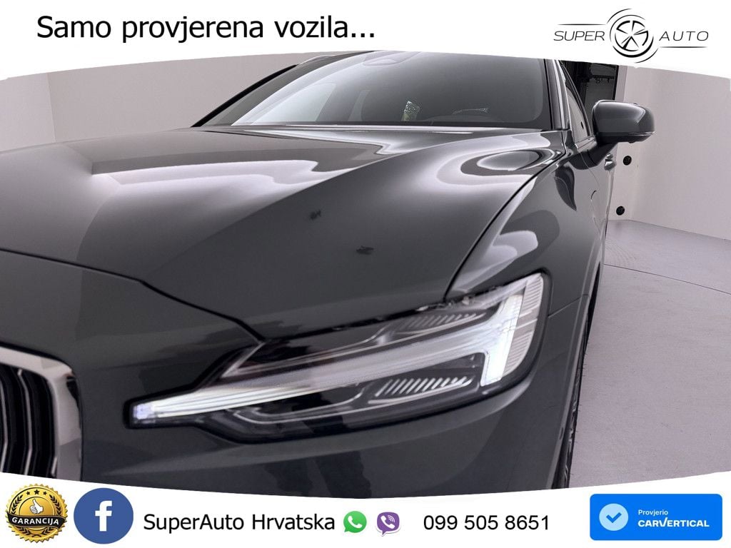 Volvo V60 2.0 T8 AWD Geartronic ACC+HEAD+4xGR SJED+360+PANO