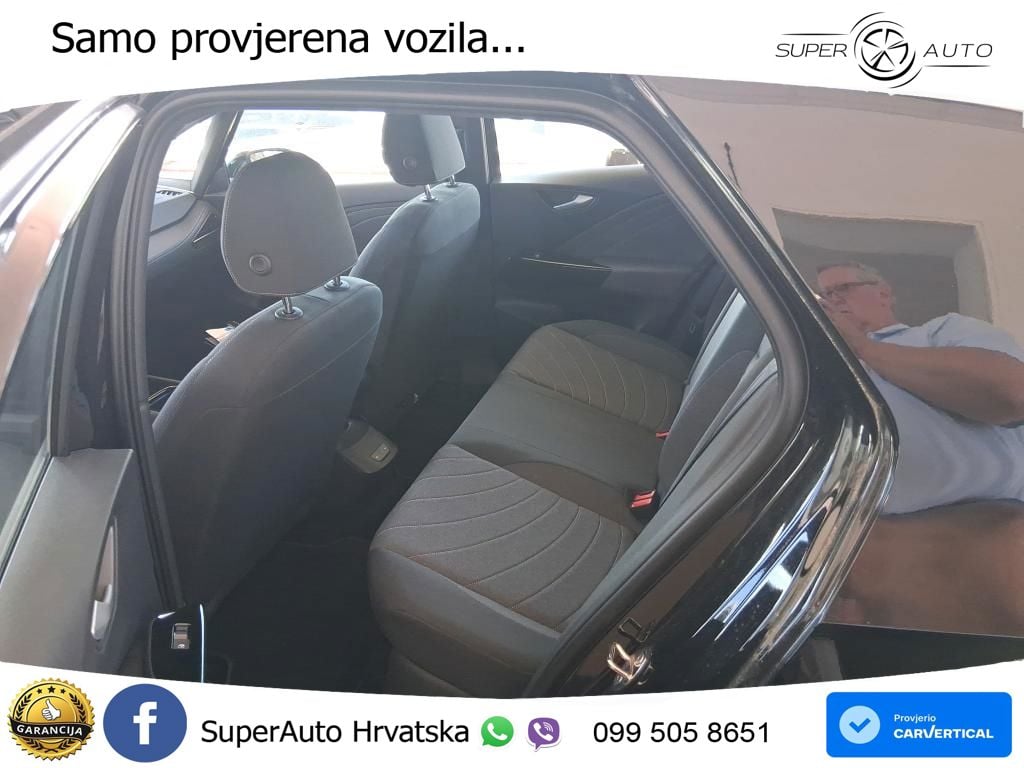 Volkswagen ID.3 Pro 62 kWh (204 KS) LED+GR SJED+ACC