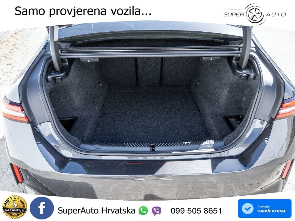 BMW 520i (208 KS) Steptronic M Sport ACC+HEAD+4xGR SJED+360+PANO