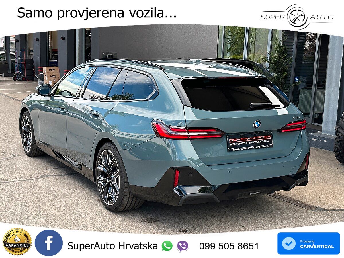 BMW 520i Touring (208 KS) Steptronic
