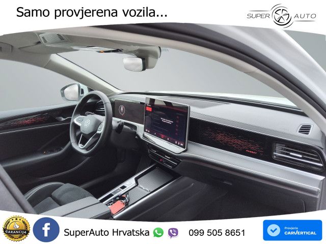 Volkswagen Passat Variant 1.5 eTSI (150 KS) DSG Elegance MATRIX+GR SJED+KAM