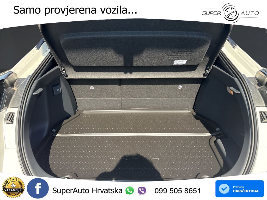 Toyota C-HR 2.0 (223 KS) PHEV e-CVT Teamplayer LED+GR SJED+ACC