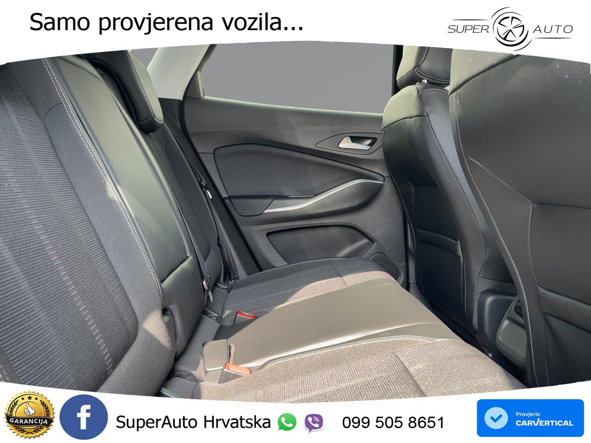 Opel Grandland 1.2i Turbo (130 KS)