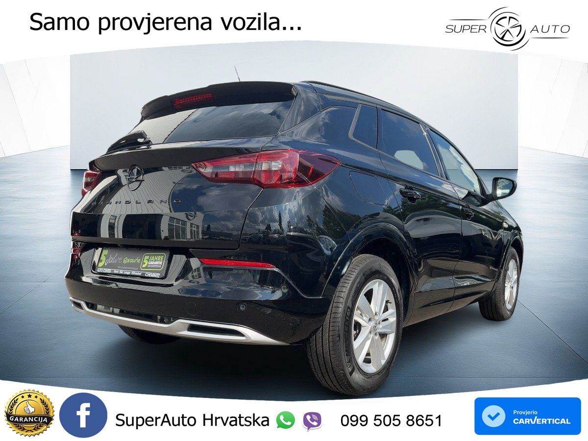 Opel Grandland 1.2i Turbo (130 KS)
