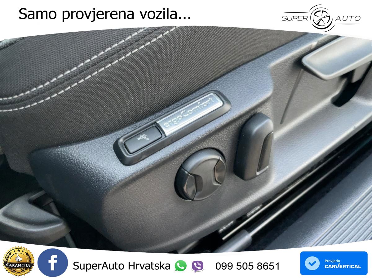 Volkswagen Passat Variant 1.5 TSI (150 KS) DSG ACT Business LED+GR SJED+ACC