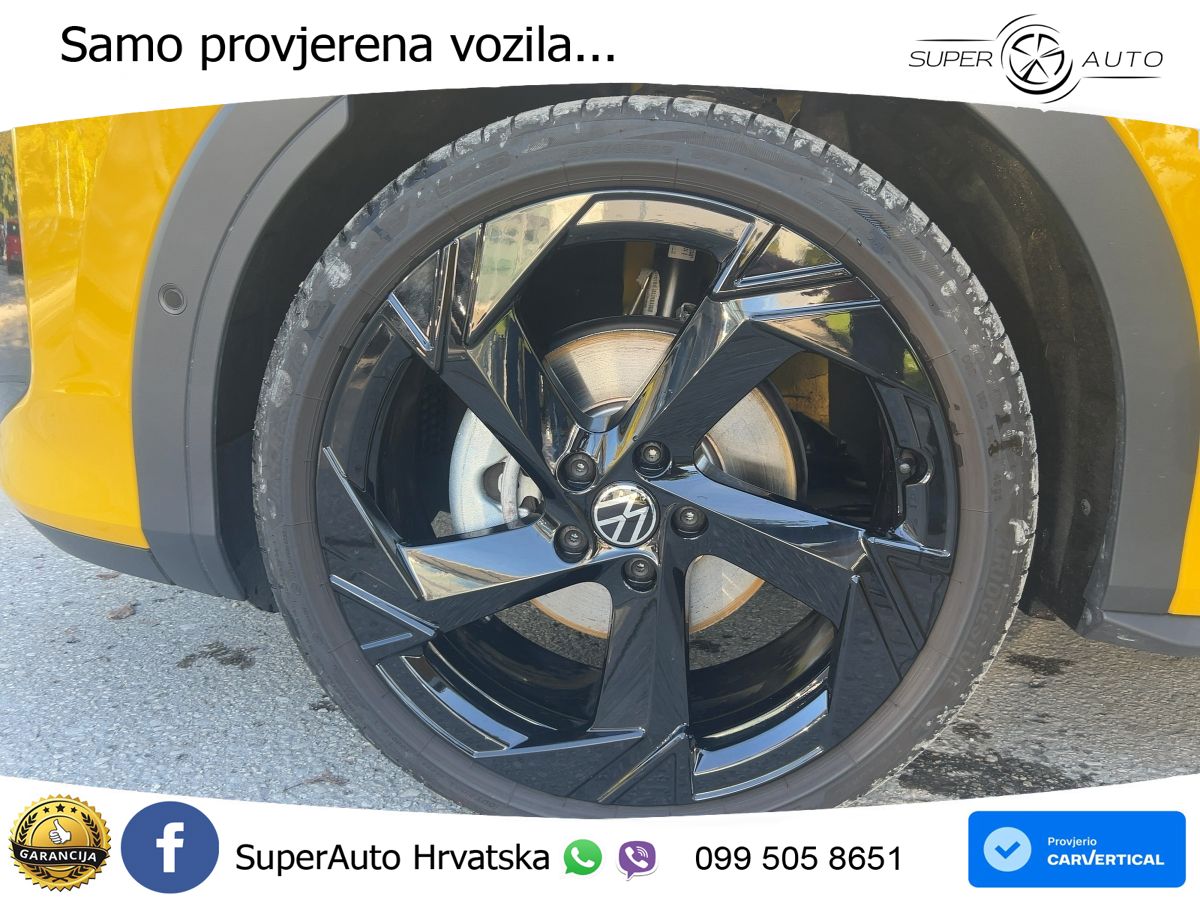 Volkswagen T-Roc 1.5 eTSI (150 KS)  DSG R-Line LED+GR SJED+ACC