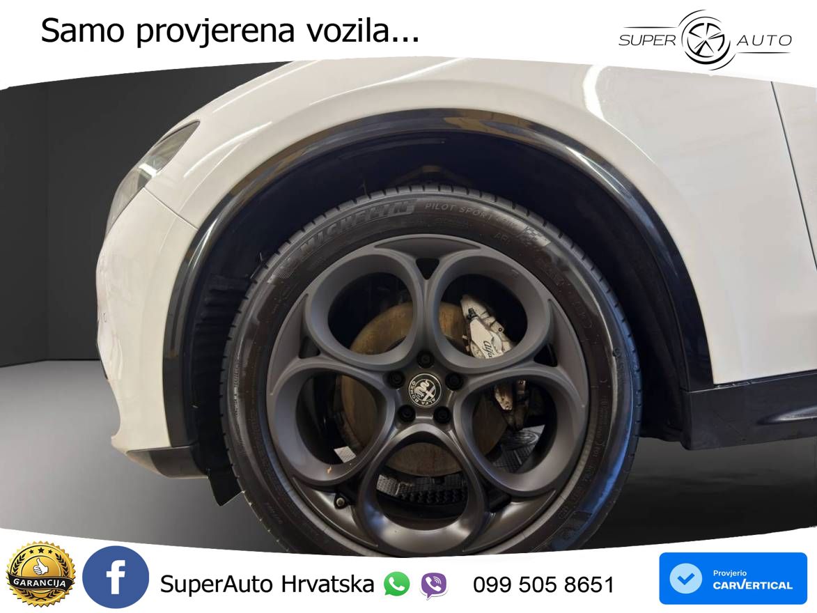 Alfa Romeo Stelvio 2.0 Turbo (280 KS) Q4 Automatic LED+GR SJED+ACC