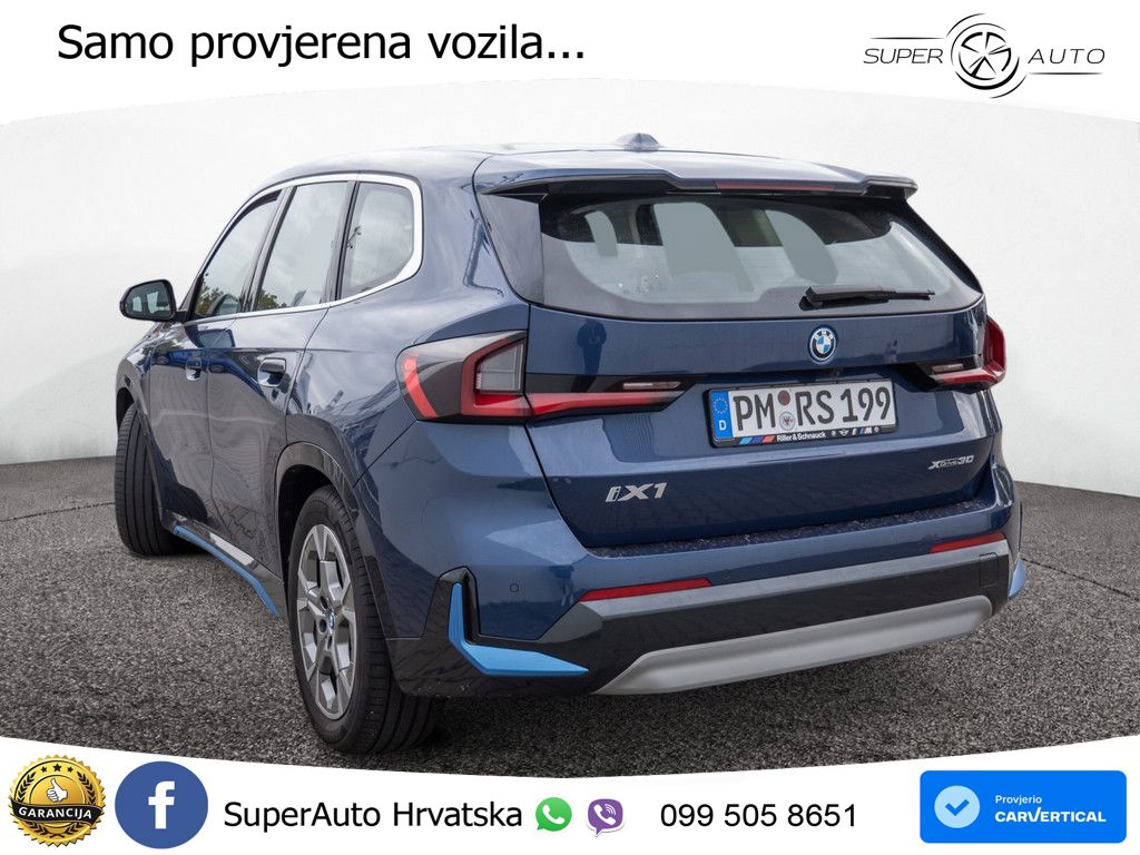 BMW iX1 68 kWh (313 KS) xDrive30 xLine LED+GR SJED+ACC