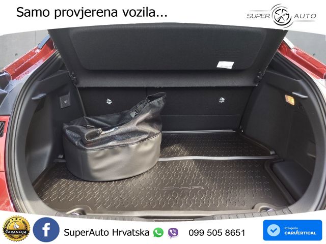 Toyota C-HR 2.0 (223 KS) PHEV e-CVT Teamplayer