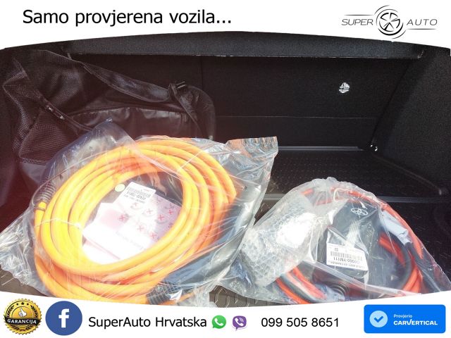 Toyota C-HR 2.0 (223 KS) PHEV e-CVT Teamplayer
