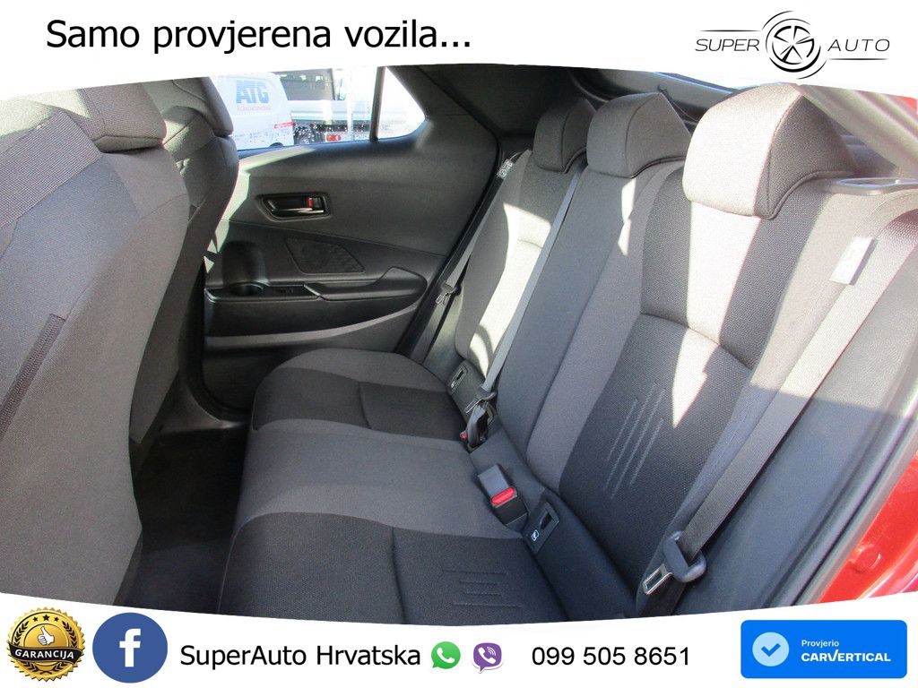Toyota C-HR 2.0 (223 KS) PHEV e-CVT Teamplayer LED+GR SJED+ACC