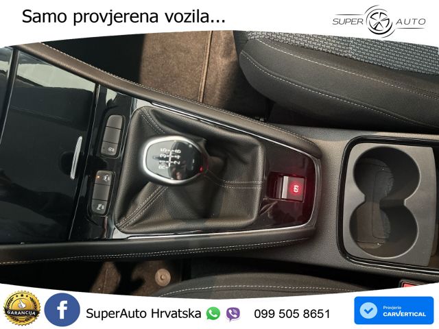 Opel Grandland 1.2i Turbo (130 KS)