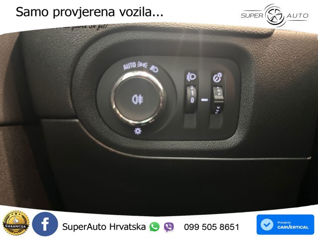 Opel Grandland 1.2i Turbo (130 KS)