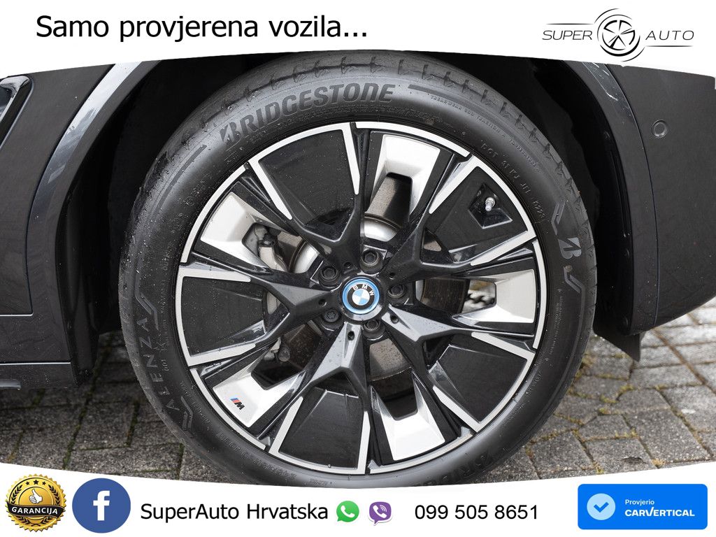 BMW iX3 80 kWh (286 KS) ACC+HEAD+GR SJED+360+PANO