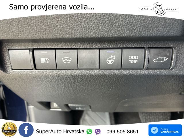 Toyota RAV4 2.5 (218 KS) Hybrid eCVT Team Deutschland LED+GR SJED+ACC