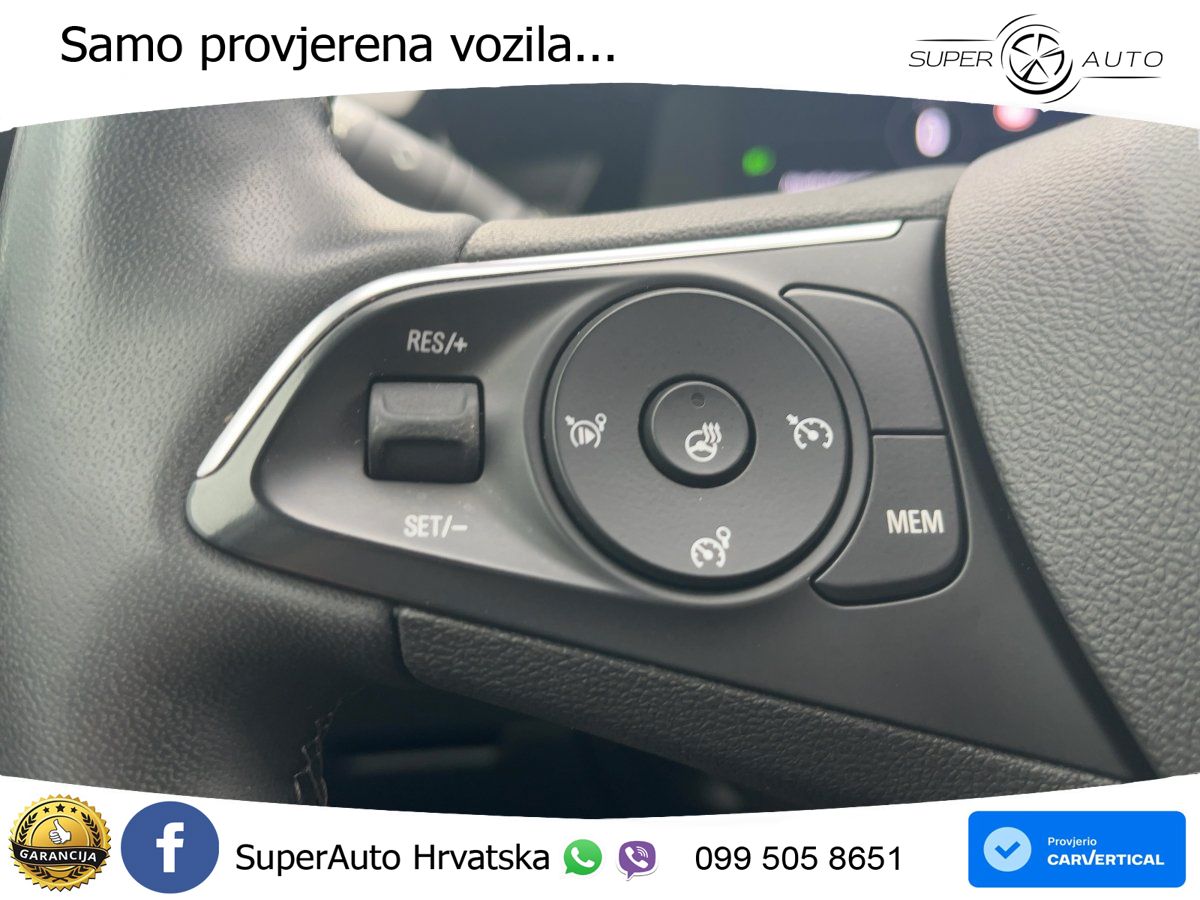 Opel Grandland 1.2i Turbo (130 KS)