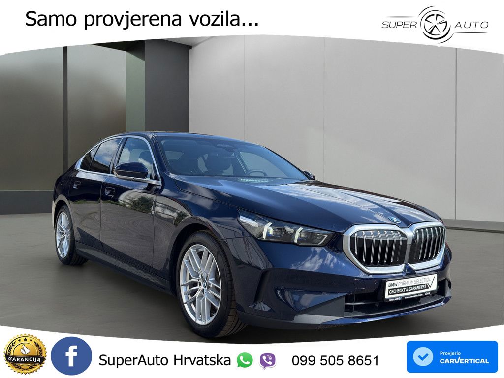 BMW 530e (299 KS) Steptronic ACC+HEAD+4xGR SJED+360+PANO