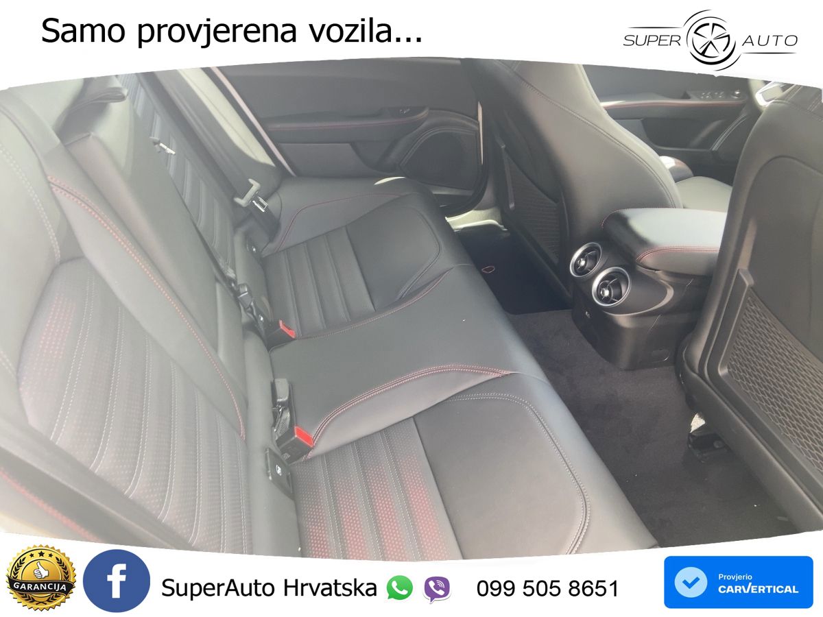 Alfa Romeo Giulia 2.2 MultiJet II (210 KS) Q4 Automatic LED+GR SJED+ACC