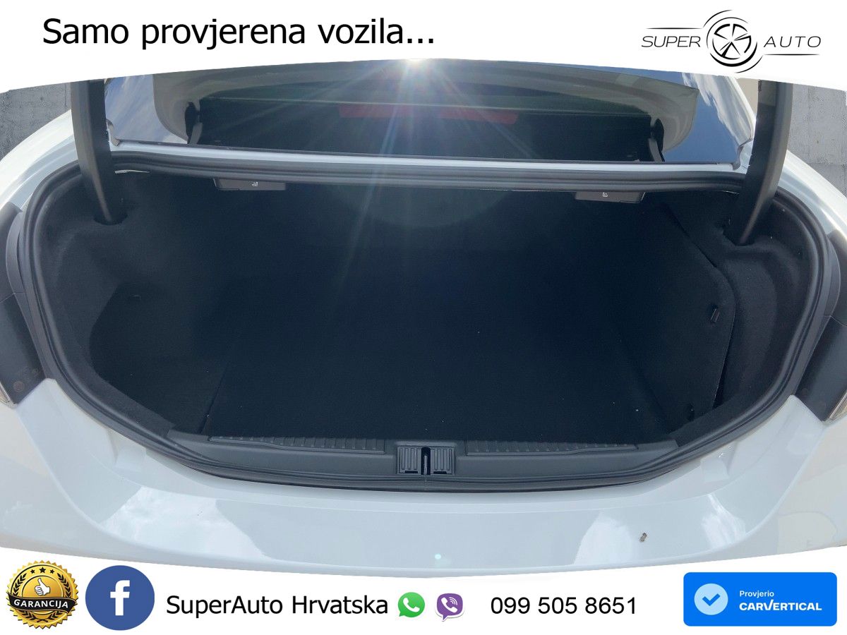 Alfa Romeo Giulia 2.2 MultiJet II (210 KS) Q4 Automatic LED+GR SJED+ACC