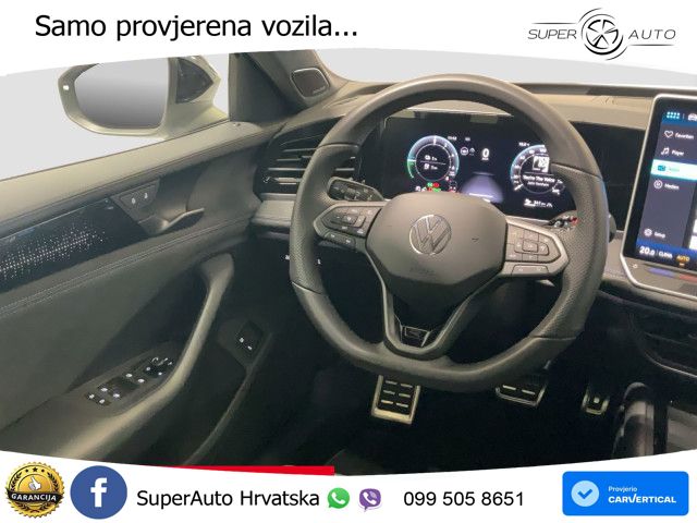 Volkswagen Passat Variant 1.5 TSI (272 KS) eHybrid DSG R-Line ACC+HEAD+4xGR SJED+360+PANO