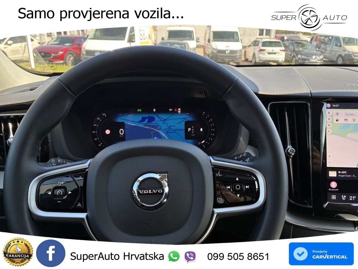 Volvo XC60 B5 Benzin AWD Geartronic ACC+HEAD+4xGR SJED+360+PANO