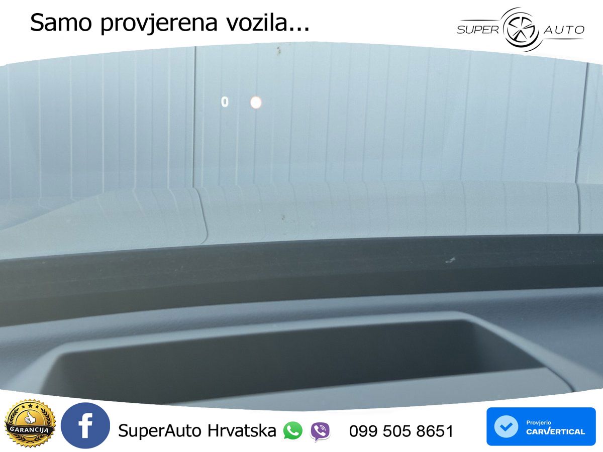 Volvo XC60 B5 Benzin AWD Geartronic ACC+HEAD+4xGR SJED+360+PANO