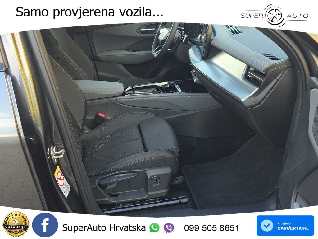 Audi Q3 Sportback 2.0 TFSI (204 KS) quattro S tronic LED+GR SJED+ACC