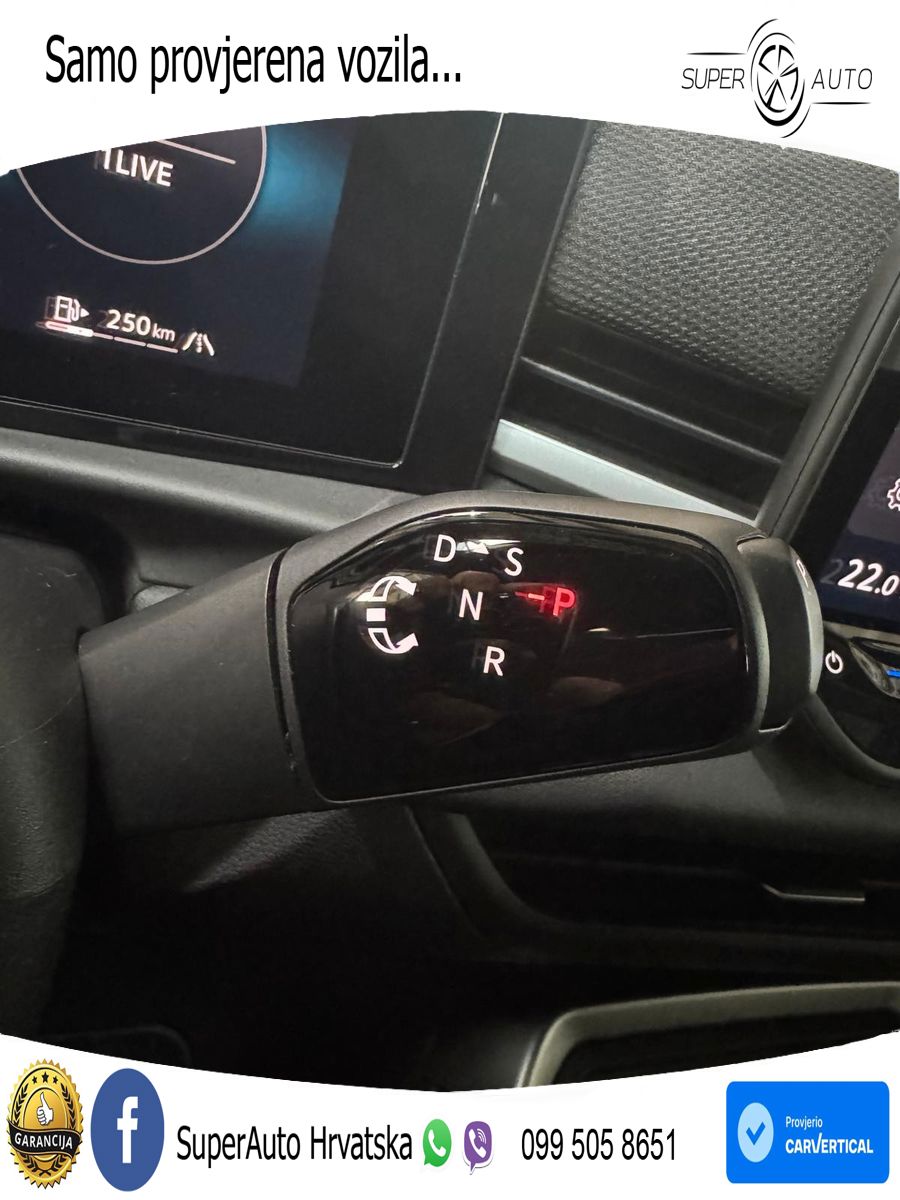 Volkswagen T-Roc 1.5 eTSI (150 KS)  DSG R-Line LED+GR SJED+ACC