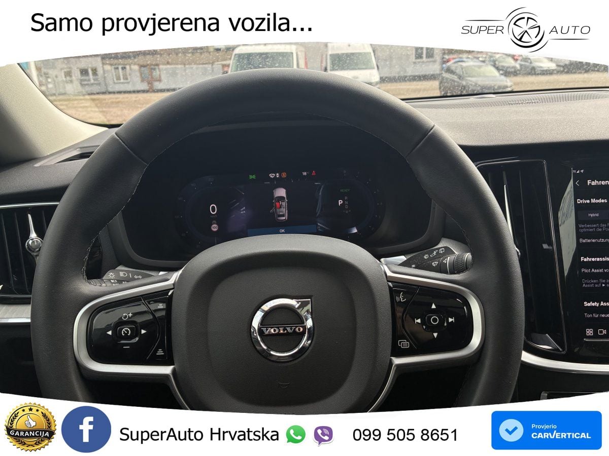 Volvo V60 2.0 T8 AWD Geartronic ACC+HEAD+4xGR SJED+360+PANO