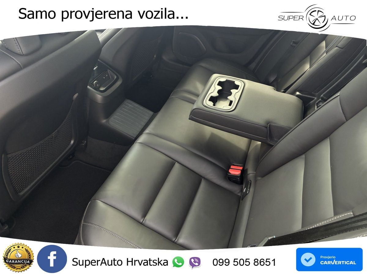 Volvo V60 2.0 T8 AWD Geartronic ACC+HEAD+4xGR SJED+360+PANO