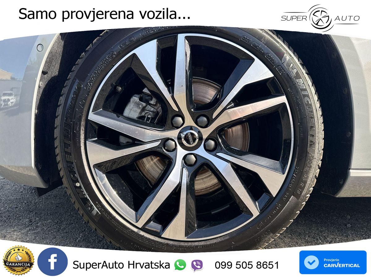 Volvo V60 2.0 B4 Benzin DCT ACC+HEAD+4xGR SJED+360+PANO