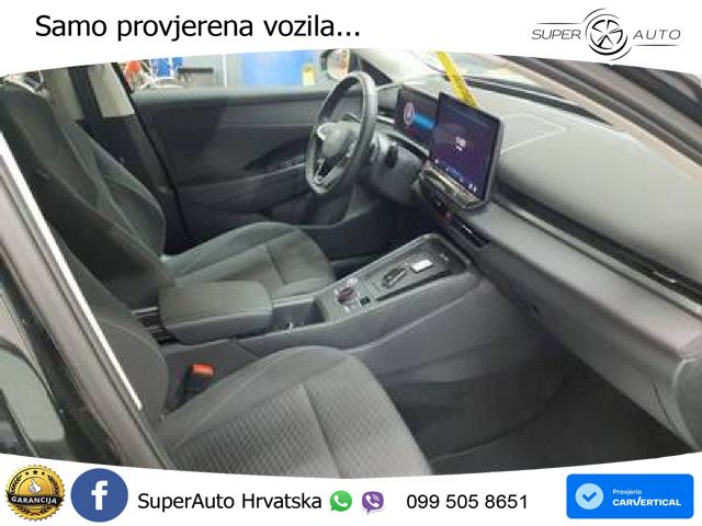 Volkswagen T-Roc 1.5 eTSI (116 KS)  DSG LED+GR SJED+ACC