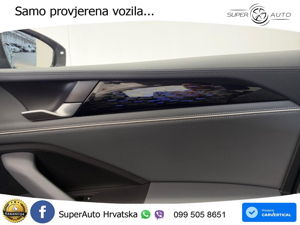 Volkswagen Passat Variant 1.5 TSI (204 KS) eHybrid DSG Elegance MATRIX+GR SJED+KAM