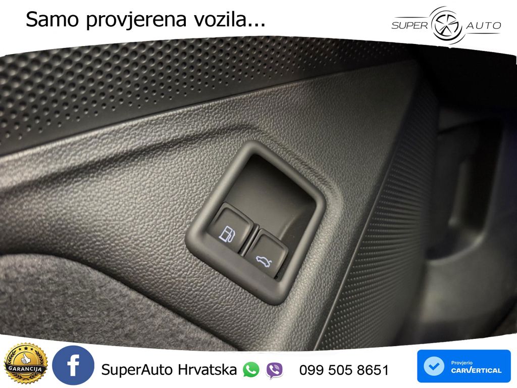 Volkswagen Passat Variant 1.5 TSI (204 KS) eHybrid DSG Elegance MATRIX+GR SJED+KAM