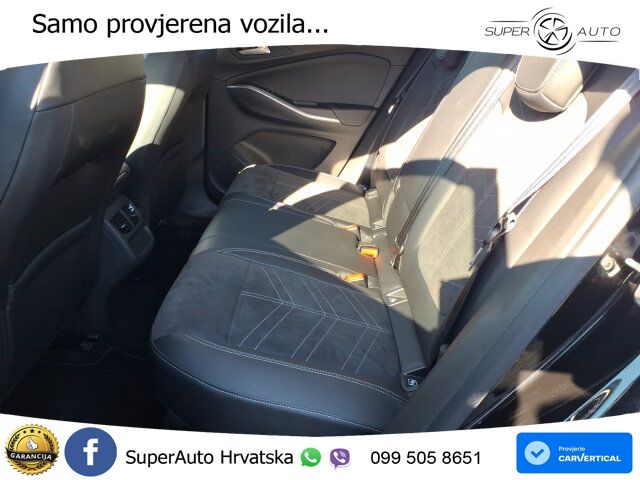 Opel Grandland 1.2i Turbo (130 KS) GS LED+GR SJED+ACC