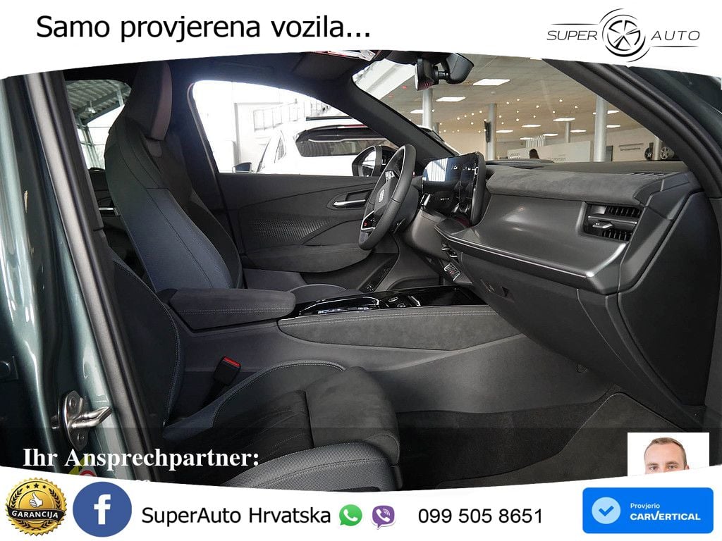 Audi Q3 1.5 TFSIe (272 KS) S tronic LED+GR SJED+ACC