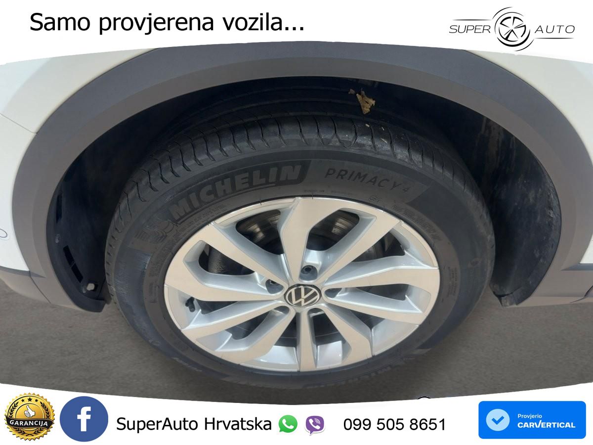 Volkswagen T-Roc I 2.0 TDI (150 KS) DSG MATRIX+GR SJED+KAM