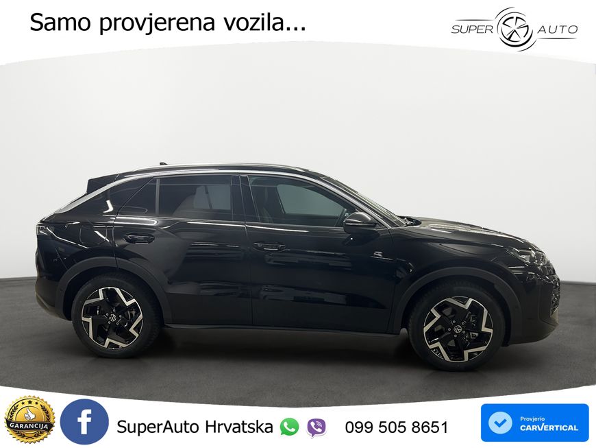 Volkswagen T-Roc 1.5 eTSI (150 KS)  DSG R-Line LED+GR SJED+ACC