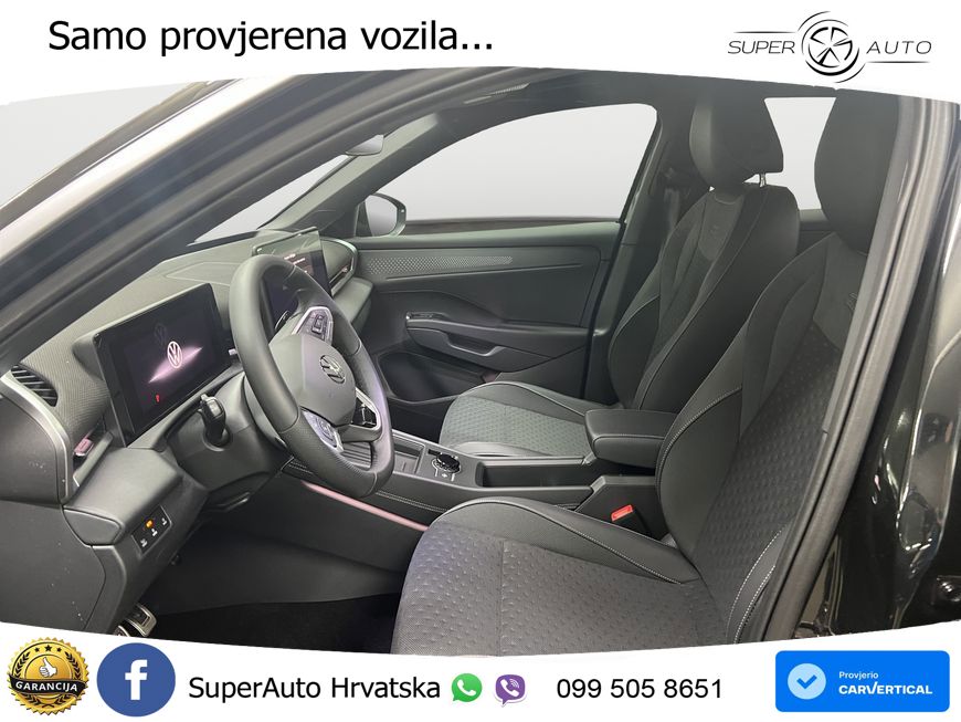 Volkswagen T-Roc 1.5 eTSI (150 KS)  DSG R-Line LED+GR SJED+ACC