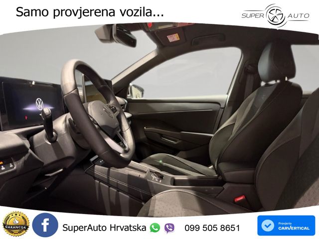 Volkswagen T-Roc 1.5 eTSI (150 KS)  DSG R-Line LED+GR SJED+ACC