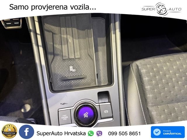 Volkswagen T-Roc 1.5 eTSI (150 KS)  DSG R-Line LED+GR SJED+ACC