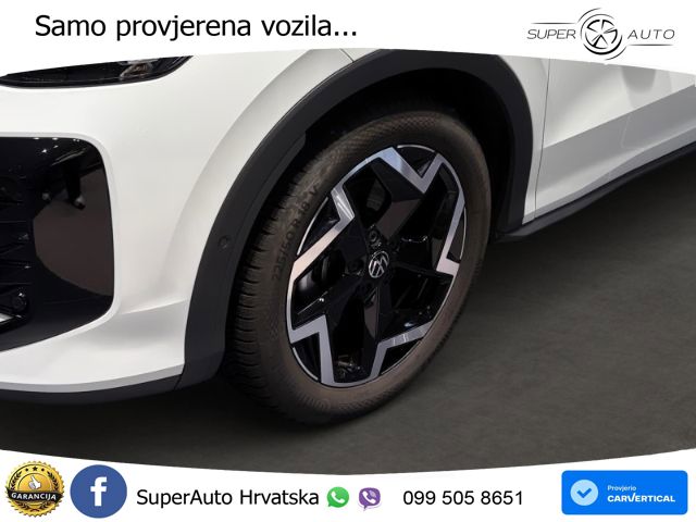 Volkswagen T-Roc 1.5 eTSI (150 KS)  DSG R-Line LED+GR SJED+ACC