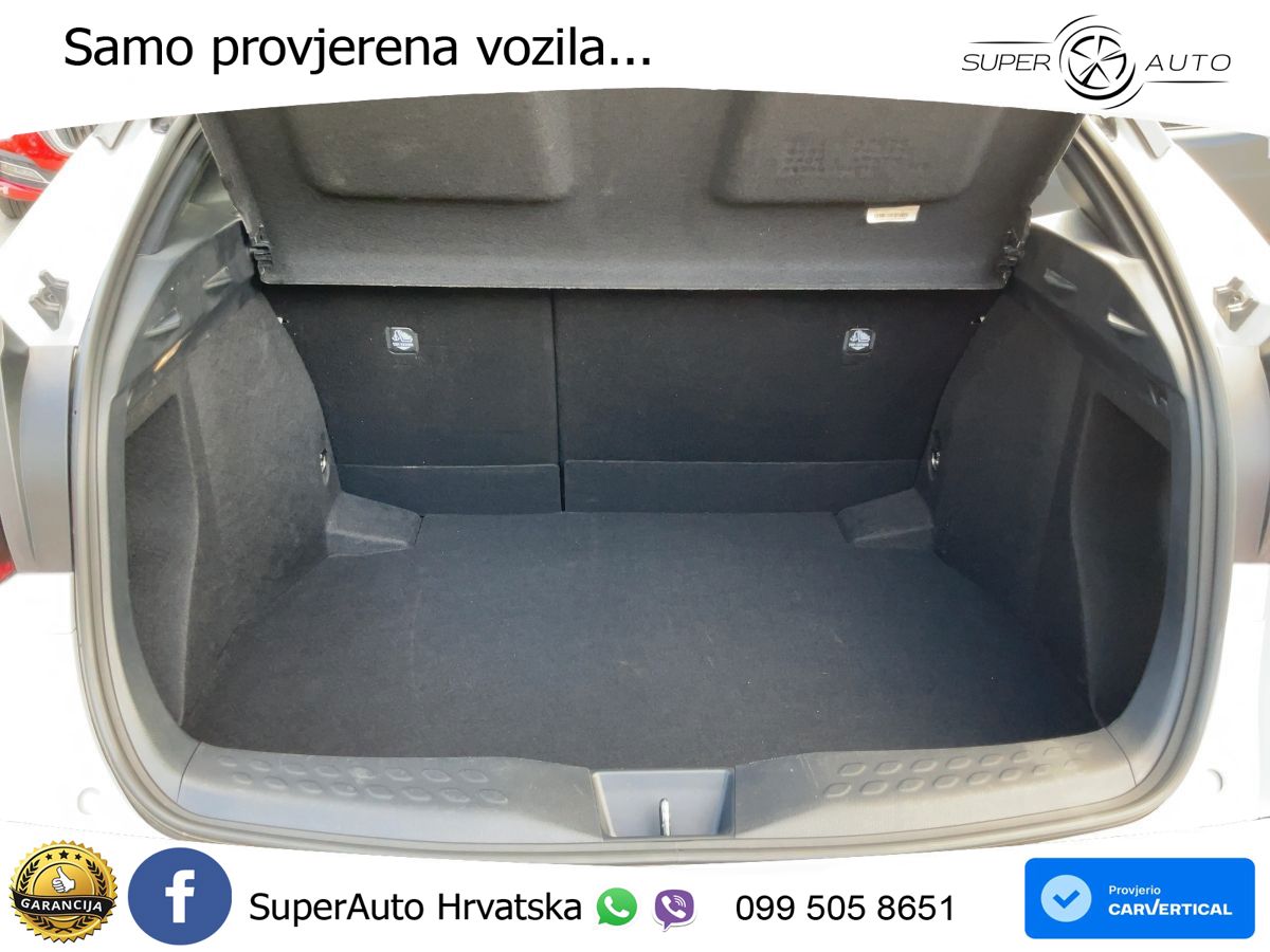 Toyota C-HR 1.8 (122 KS) Hybrid e-CVT Team D LED+GR SJED+ACC
