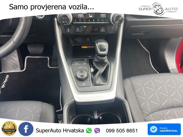 Toyota RAV4 2.5 (222 KS) Hybrid E-Four e-CVT LED+GR SJED+ACC